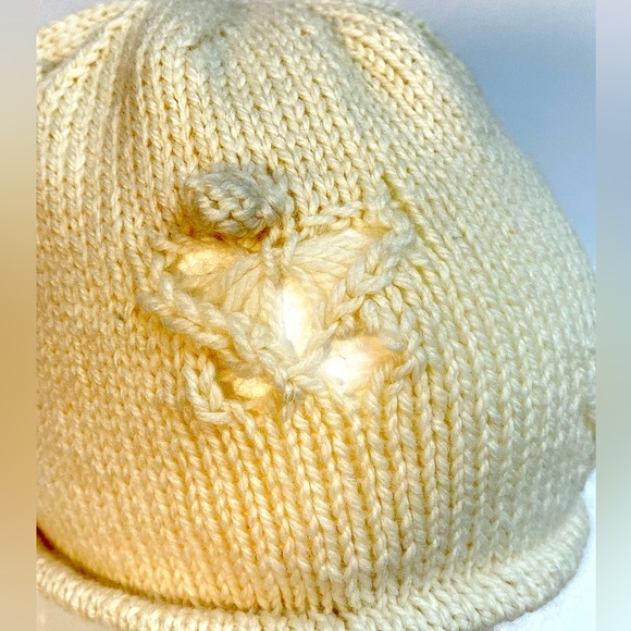 NWT Hand Knit Cashmere/Wool Blend Butterfly Cliche Beanie Hat One Size Fits Most - Picture 4 of 7